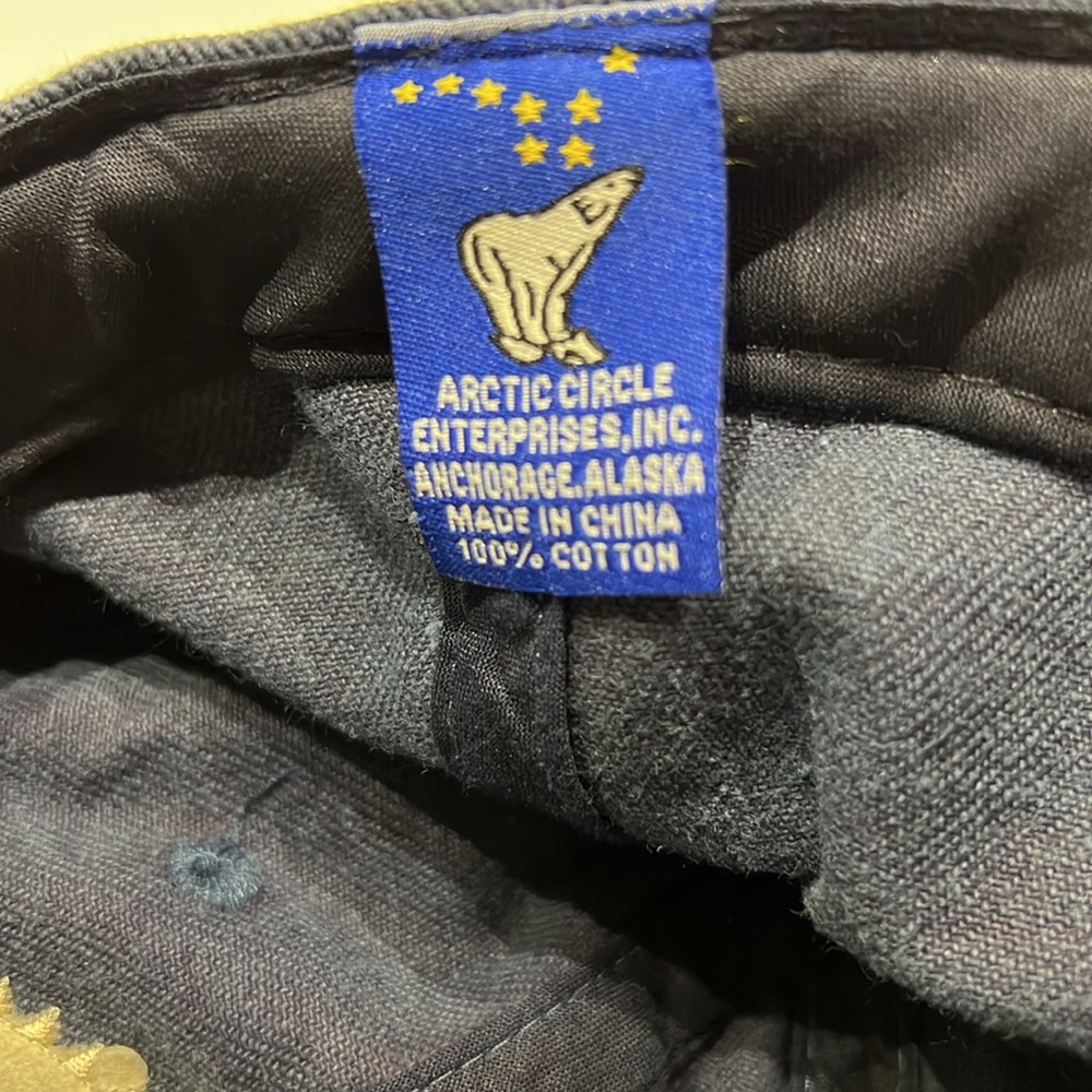 Alaska cap - Picture 2 of 4